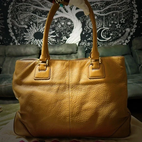 Tory Burch Tan Leather Tote with orange gold cherry keychain Charm - Picture 15 of 17